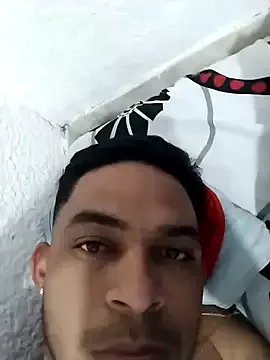 KimAguilera — Hoy complacemos cualquier deseo apoyen