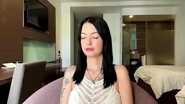KimberlyMaring — Play with my lips a little