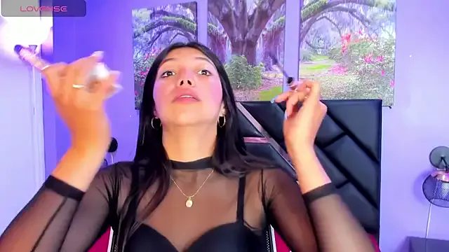 KimberlyVillaLobos — fingers pussy