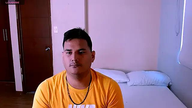 StripChat KingMoreno1 is Freechat KingMoreno1 — take it off pants