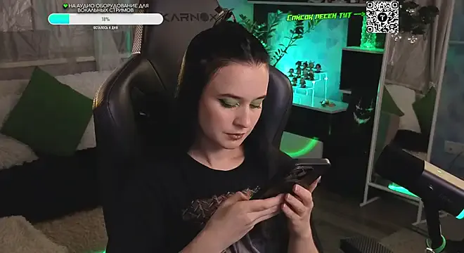 KiraLiLime — To an erotic show 