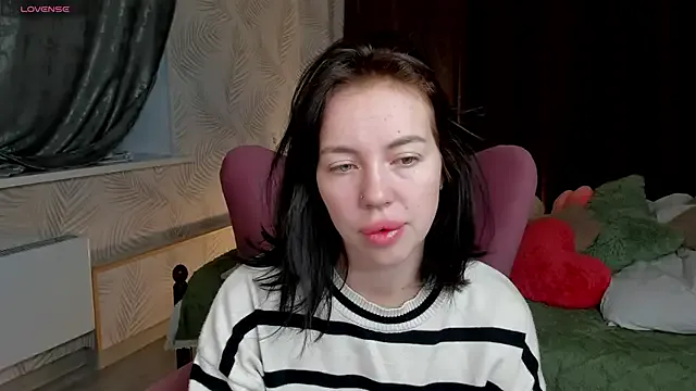 Kissi_Katyy — rub my tits