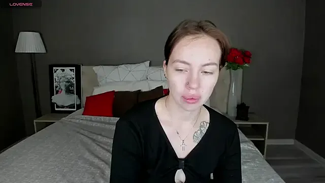 Kissi_Katyy — Show doggy pose