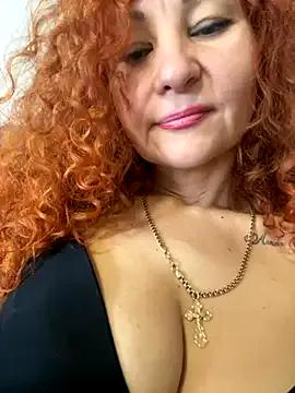 kisulya — cum in public