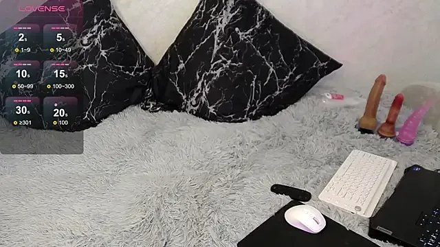 Kitten-Meow's avatar