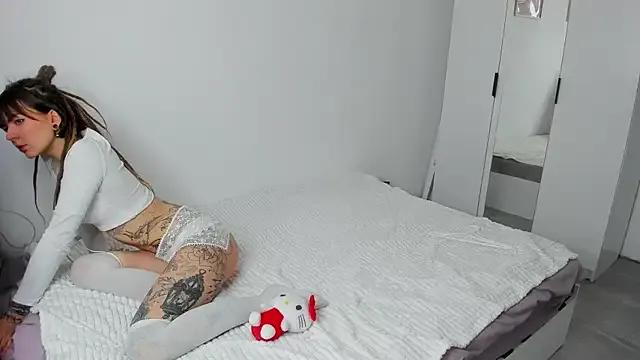 kitty4k — Air Kiss