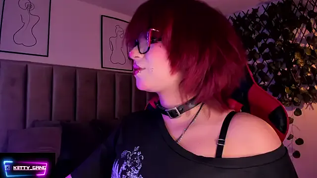 Kitty_Gang — Deepthroat & Spit 