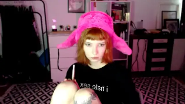 Klares_Wasser — Half the one boob