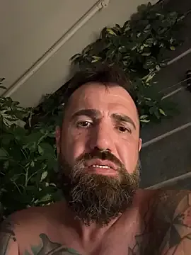 KstnSrg19 — cum on camera