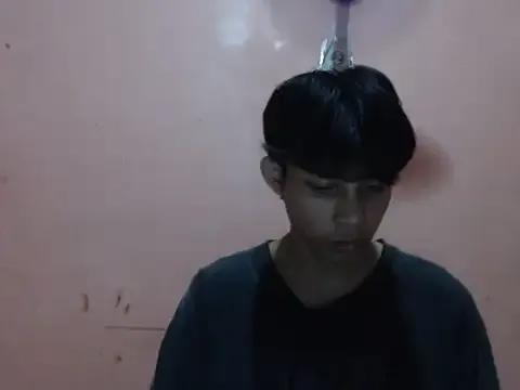 Kyoshi_19 — Fash dick 25 token, cum in public