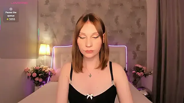 LadyMooor — Cum show