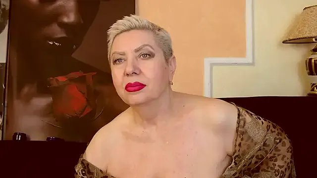 LadyPosh — Freechat on StripChat