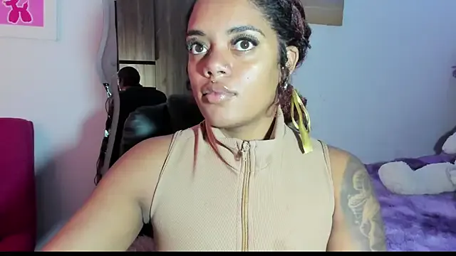 ladyrd1 — Freechat on StripChat