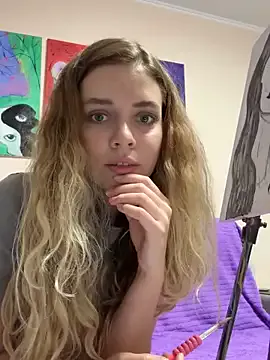 LanaLuck — Draw with sexy dance