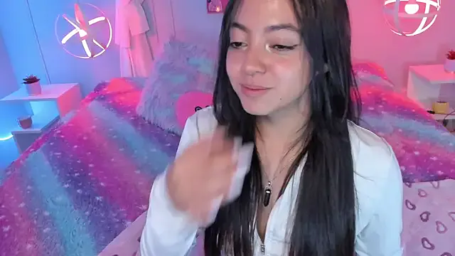 Lara_Rouss_ — Deepthroat + saliva 