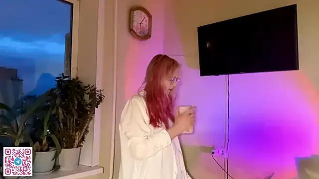 StripChat LatanyaRein is Freechat LatanyaRein — Show my tongue