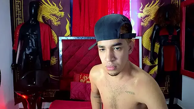 Latin_straight0 — show dick