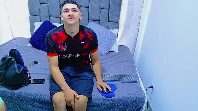 Laura_King — HEY MASTURBATE NAKED