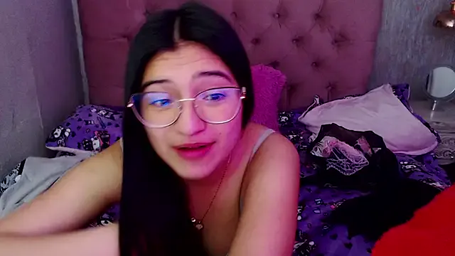 laurenelove — Dildo inside my breasts
