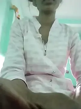 Laxmi_cut — Freechat on StripChat