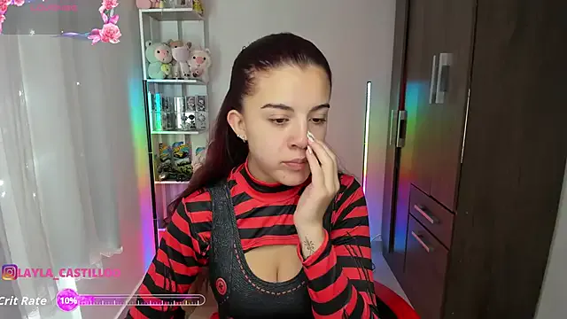 Layla_castilloo — Let me see your tits