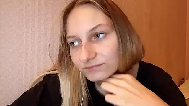 laytafltsmile — Hi Guys