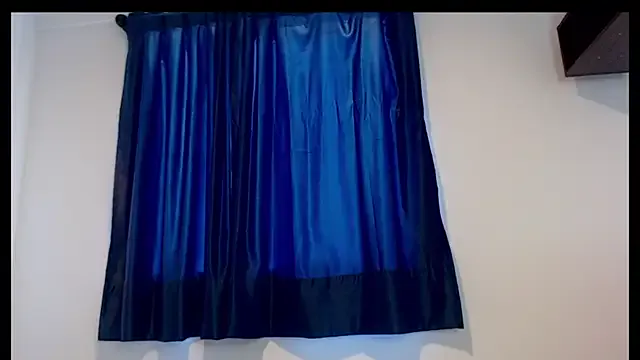 LeaMoreau_ — fingering and my pussy