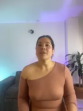 leiablack — lush in the ass and shower + squit