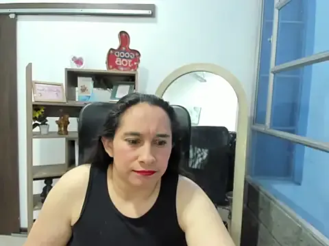LeilaSmith_ — saliva in the tits