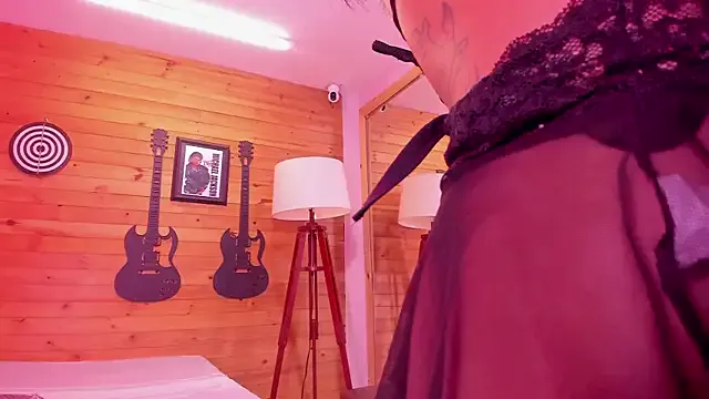 Leslie_Woods —  Twerking