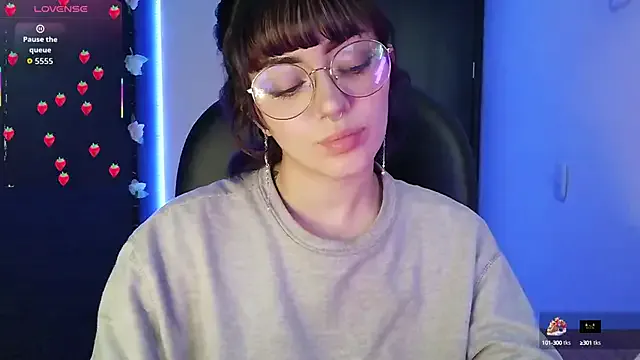 LessBoobs_gh — TAKE OFF BRA 