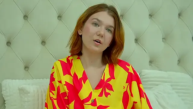 LessySmith — last tipper's name on the cleavage