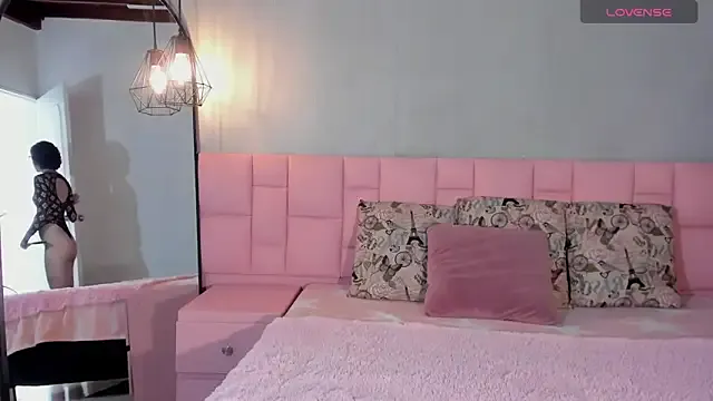 Lexyy_Bluee — FULL NAKED + OIL MASAGE