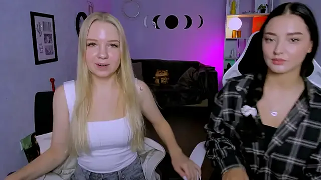 leyla_hottie — show belly