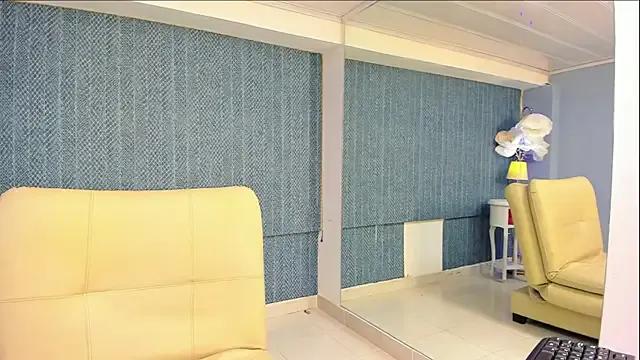 StripChat Lia_Vivumi is Freechat Lia_Vivumi — Body Tour + Oil