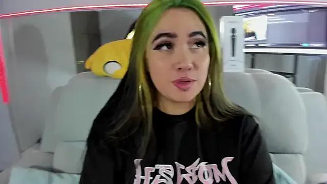 Lilith_Zenith_ — HEY MY QUEEN, WELCOME AGAIN