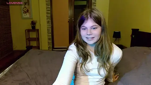 Lilly_Jess — turned on the vibrator in his panties