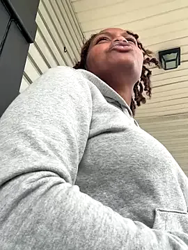 lilthstarr — Squirt off