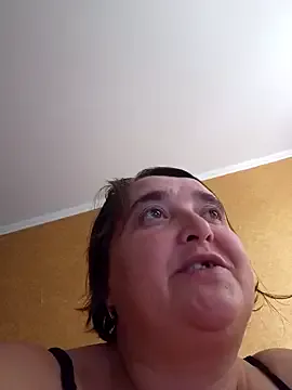 LiluHot — Naked 5 min
