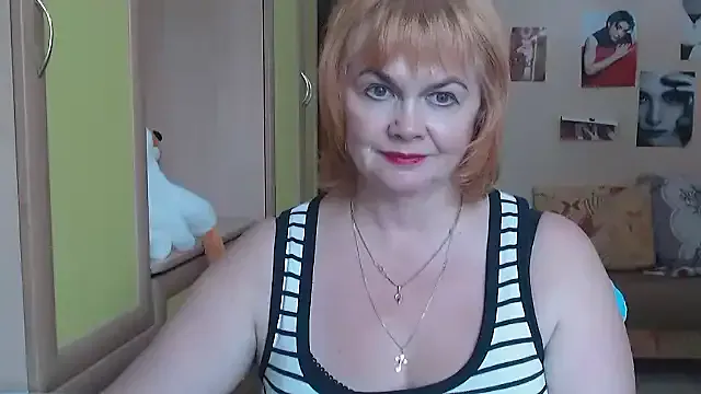 LilyHotlens — dance in underwear