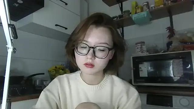 StripChat LilysTaylor is Freechat LilysTaylor — Massage my boobs