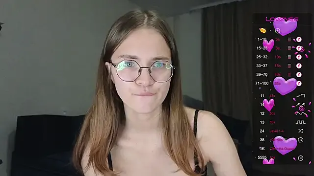 lina_haall — sexy suck dildo