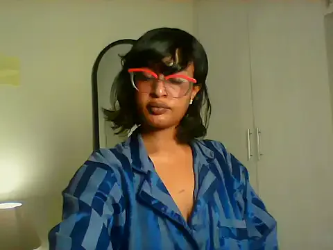 lina_pretti — Paying half of my fees