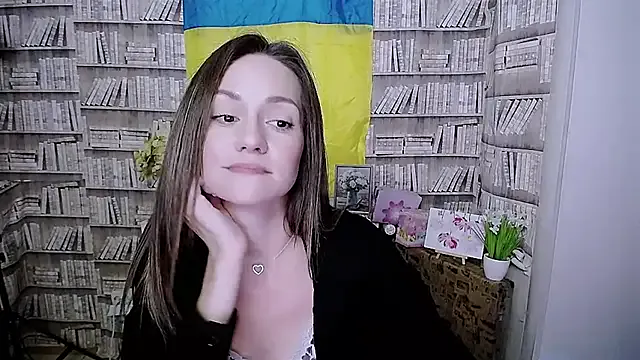 Lina_Star_S — show tits 120 sec