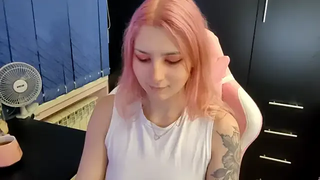 LINAPINAA — A little sexy dance