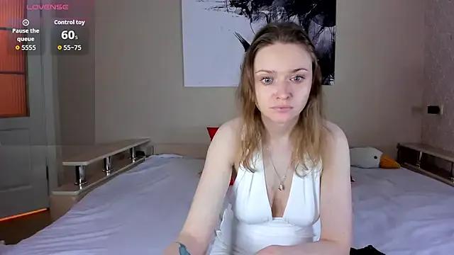 StripChat Linda_Bryant-Eva is Freechat Linda_Bryant-Eva — Shake with ass