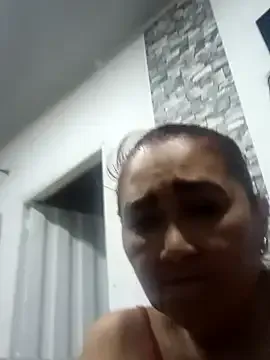 linda_luna29 — Freechat on StripChat