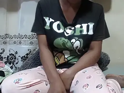 Linda_sexy — 50tkn milk 50tkn naked