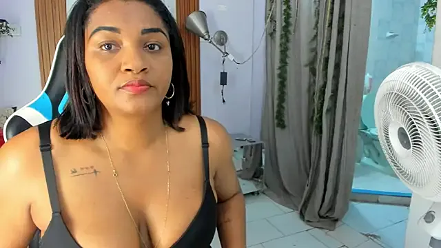 linda_yepez — finger pussy