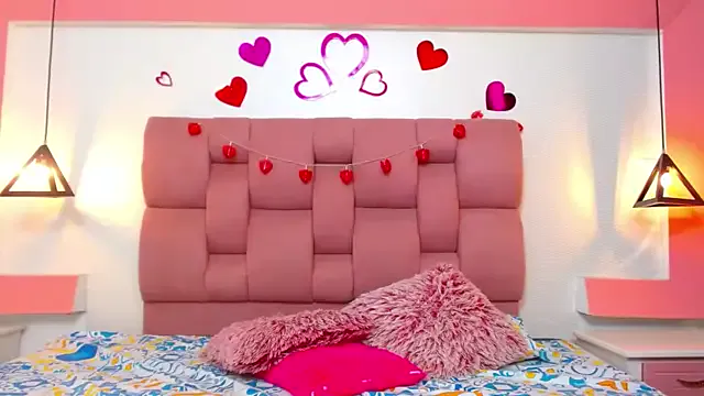 Lindacoopers — Strip me naked,I'll touch myself for u